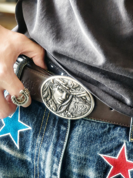 The Golden Spin Vintage Leather Belt